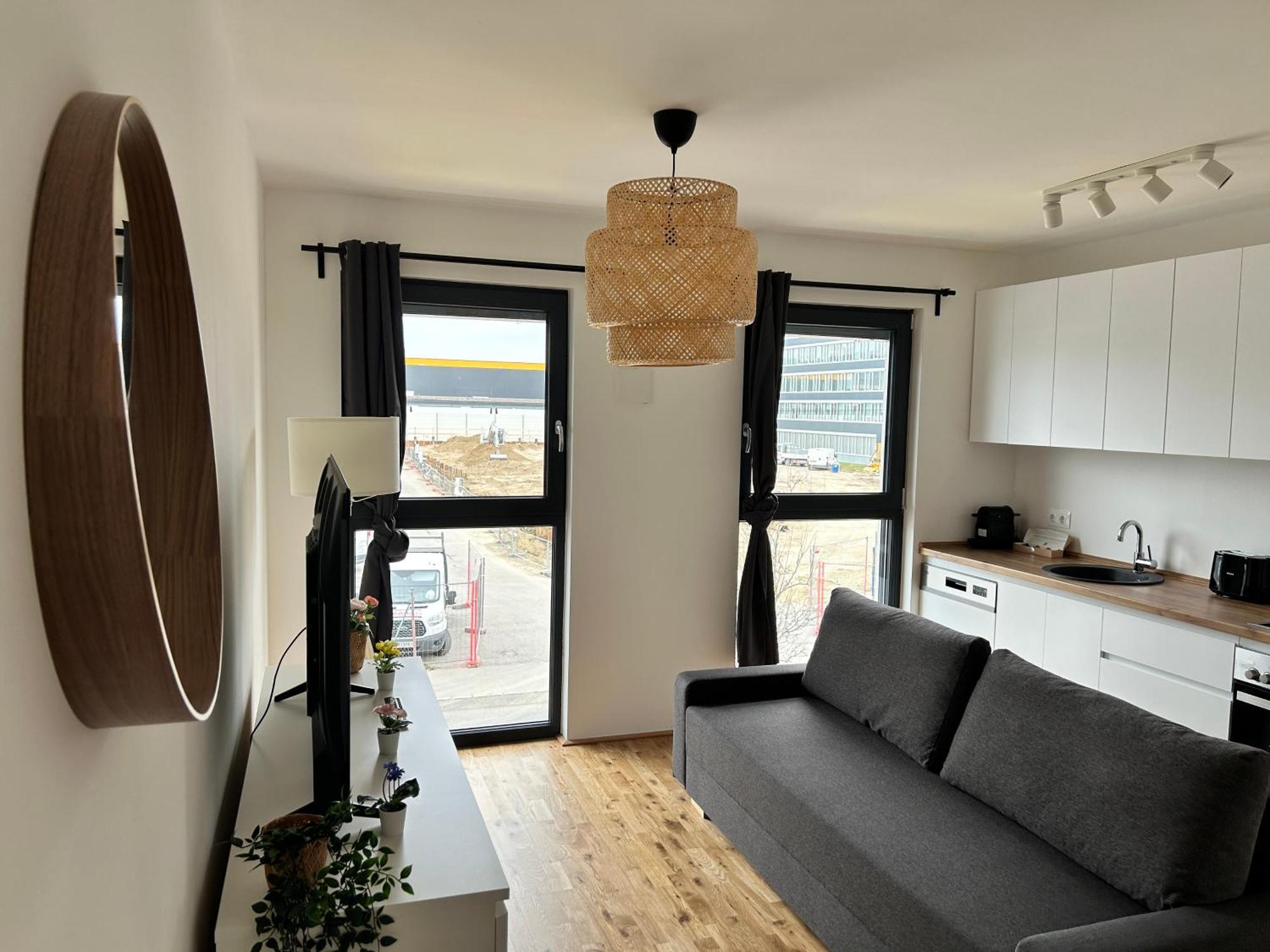 Modern Apartment With Balcony & Free Parking - Nearby Metro Bécs Kültér fotó